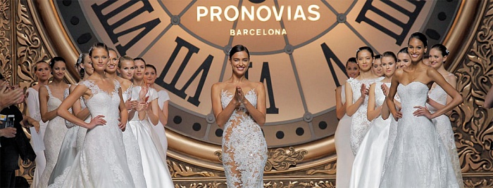 Показ Pronovias на неделе свадебной моды в Барселоне